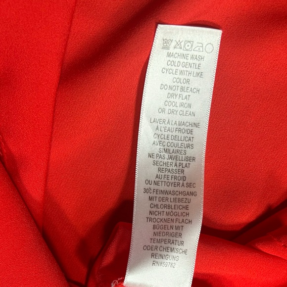 NWOT Adrianna Papell Red Henley top size large - Picture 11 of 12